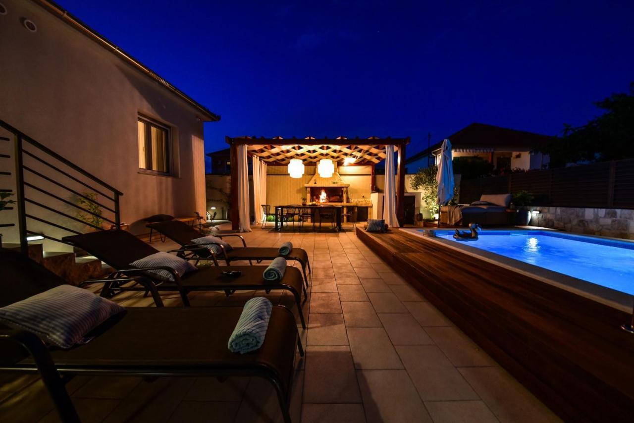Villa Teuta Zadarvillas מראה חיצוני תמונה